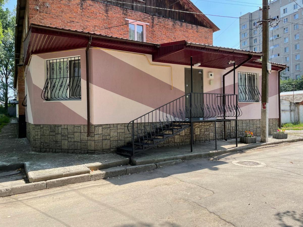 смарт-квартира біля озера Apartment Vinnytsia